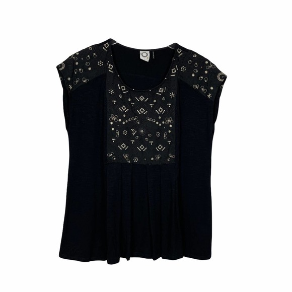 Anthropologie Akemi + Kin Embroidered Black Top Size Small - Picture 2 of 9
